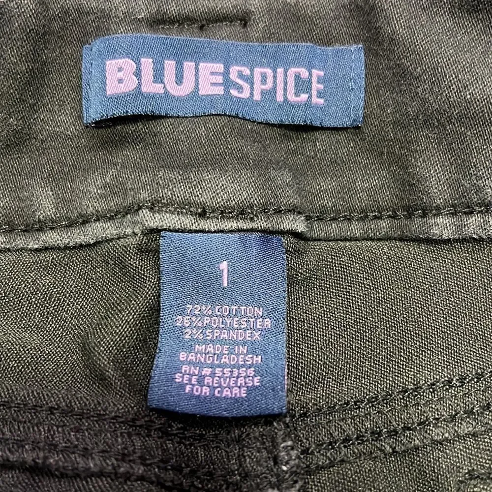 Blue Spice Juniors Size 1 Black Jean Shorts- SOFT!!!